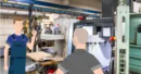 Videos, anschauliche Praxisfälle und verständliche Erklärungen zeigen typische Gefahrensituationen und erleichtern die Umsetzung im Arbeitsalltag.